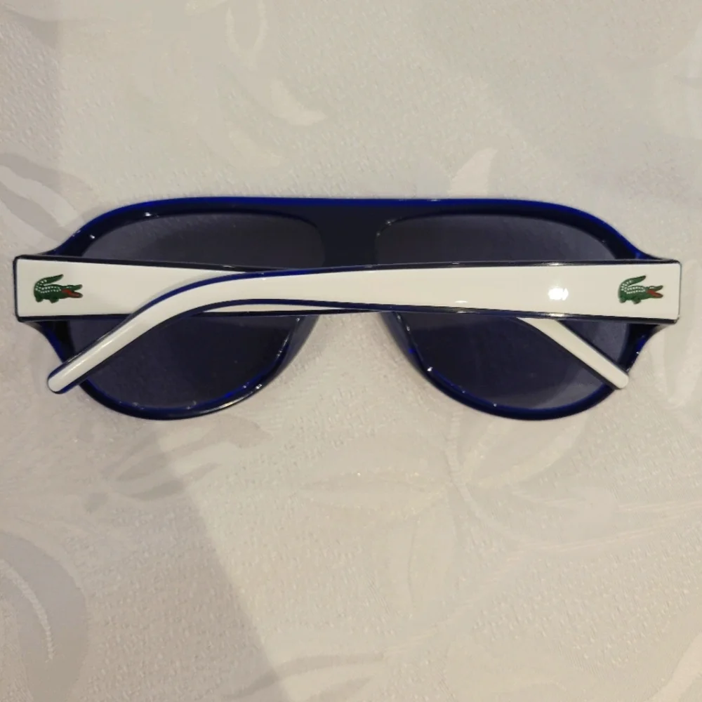 LACOSTE  White Frame Sunglasses with Blue Trim NEW - Picture 2 of 6